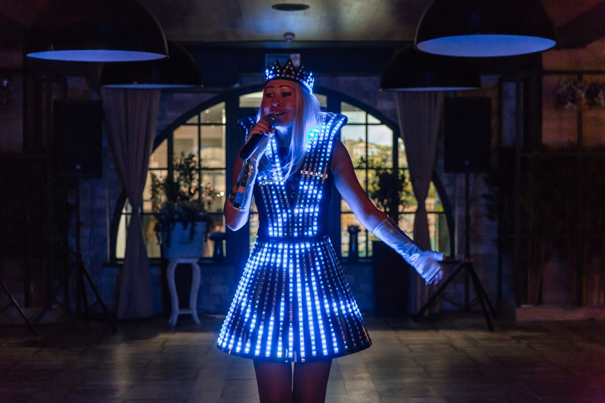 неоновое шоу минск